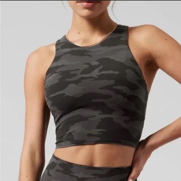 Athleta Tops - Athleta Grey Camo Conscious Crop Printed A - C
